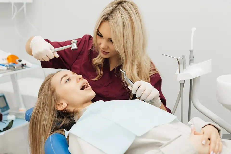 Emergency Dental Office Near Me: Sunshine Dentistry in Richmond Hill, Ontario