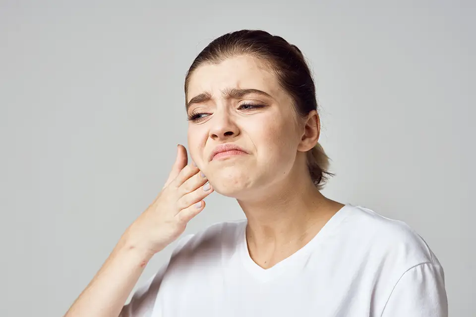 Is My Jawbone Deteriorating? Recognizing the Signs of Dental Bone Loss