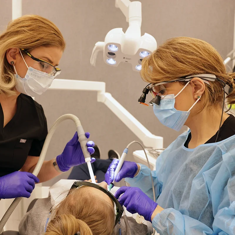 A woman at Sunshine Dentistry