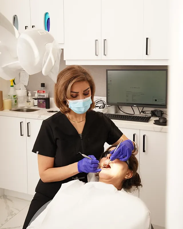 Dentist in Bayview Hill