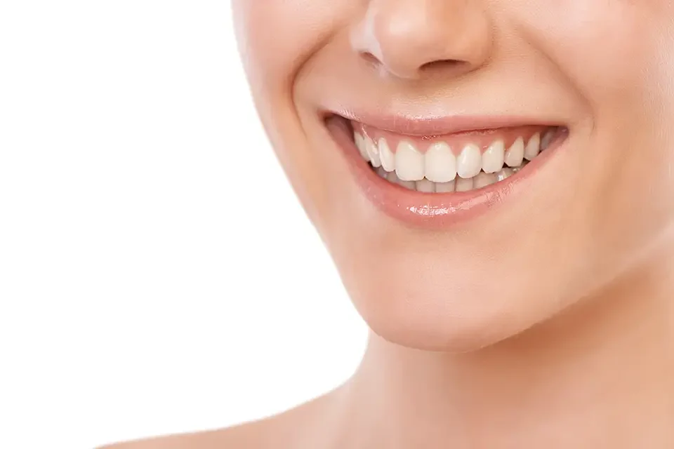 dental-hygiene Top Natural Teeth Whiteners You Can Try Today